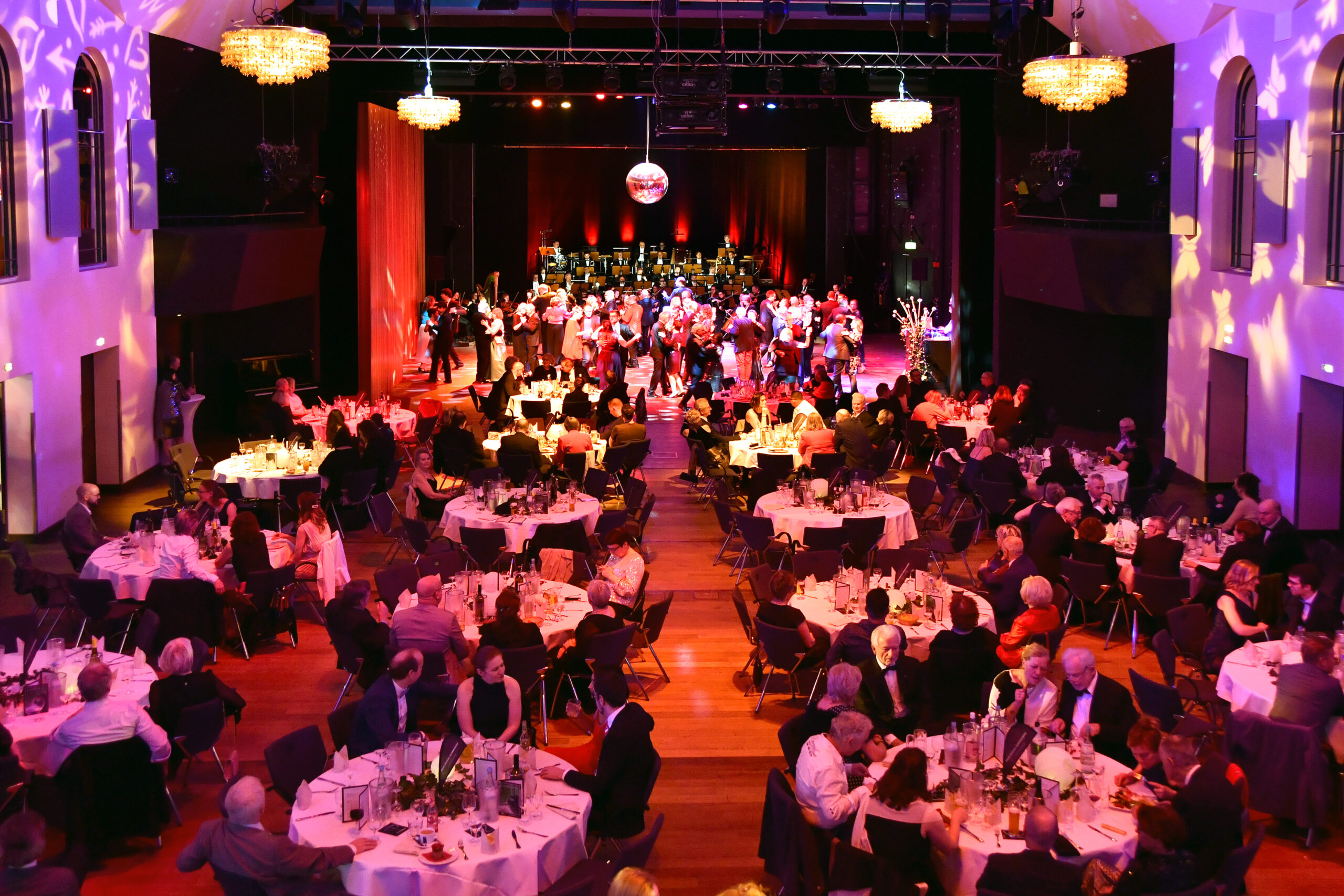 theaterball_187