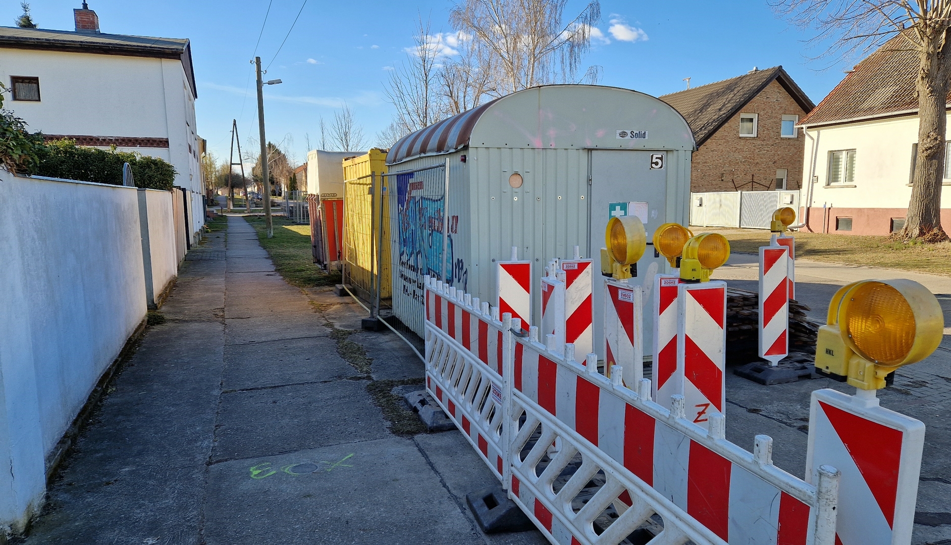 Schmerzke_Fußweg_Baustelle